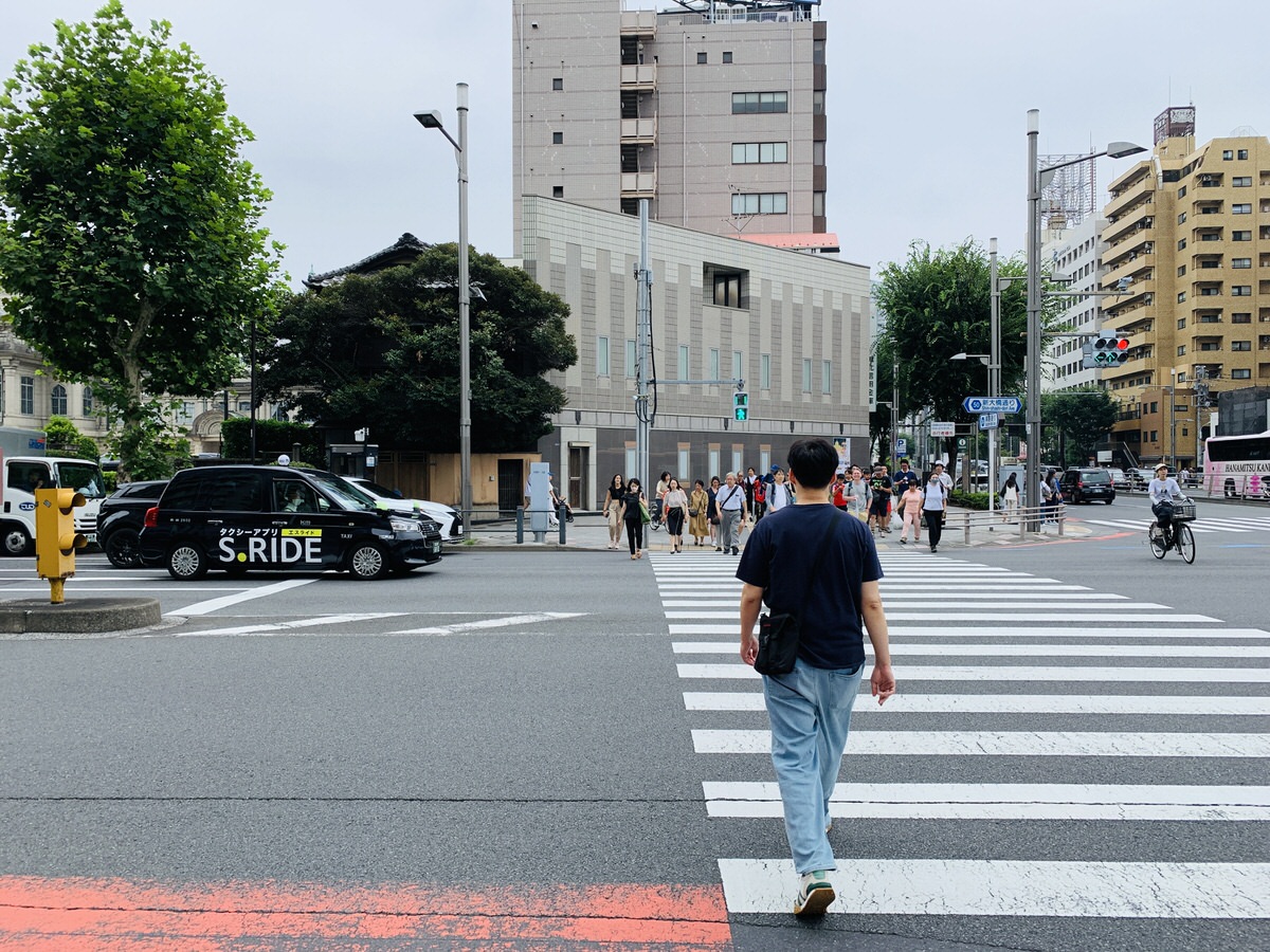 築地千円市