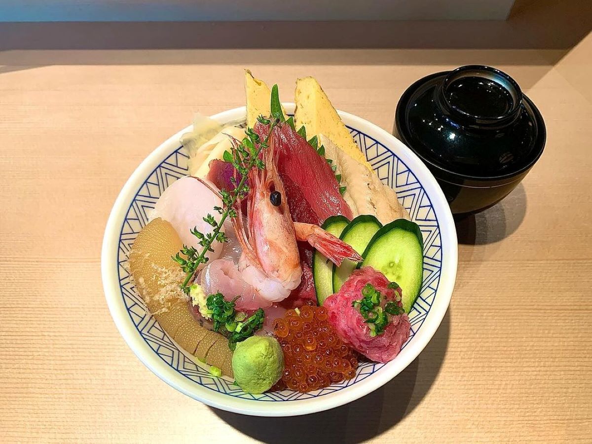 築地海鮮丼