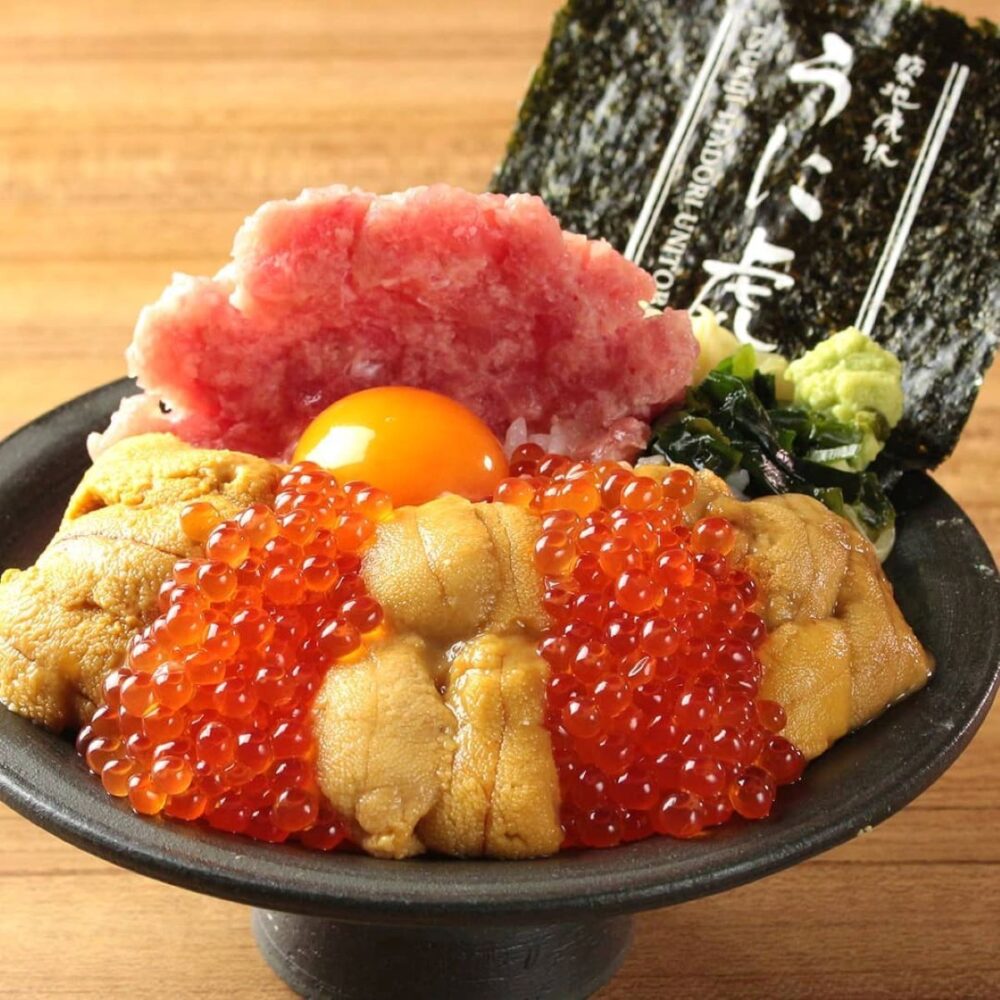 築地の新店舗!ウニ好きなら絶対に行きたい絶品ウニ丼を食す! - つきじへ行こう!