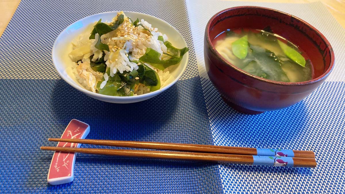 ワカメたけのこご飯